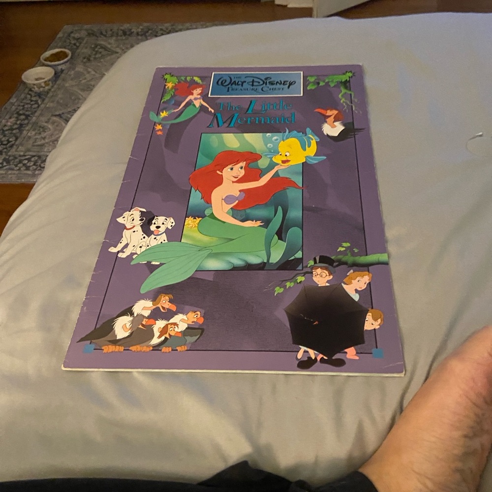 VINTAGE The Walt Disney Treasure Chest from 1991. - Picture 4 of 13